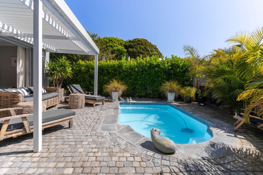 3 Bedroom Property for Sale in Constantia Western Cape